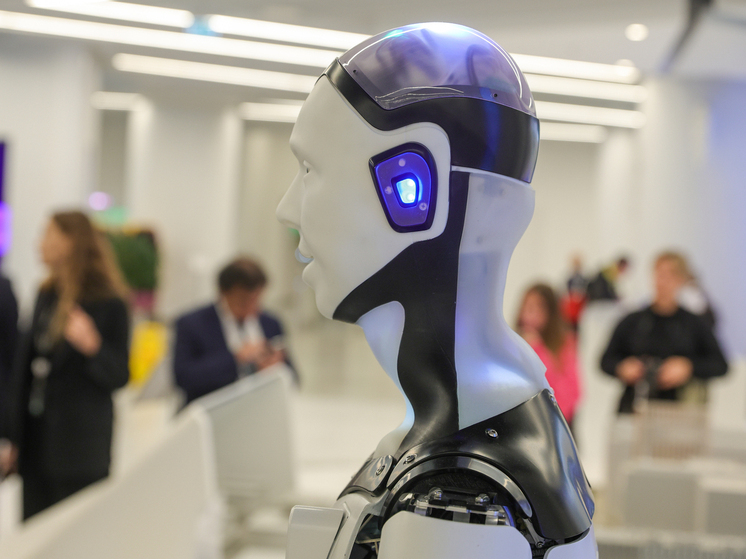 Эксперты считают, ИИ войдет в повседневную жизнь к 2035 году и изменит основные области деятельности