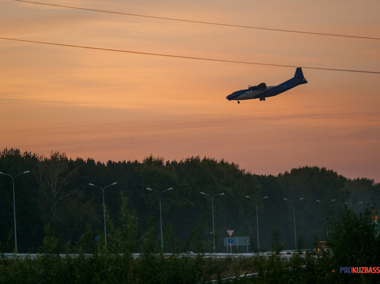 Аэропорт Кемерова приостановил вылеты из за непогоды