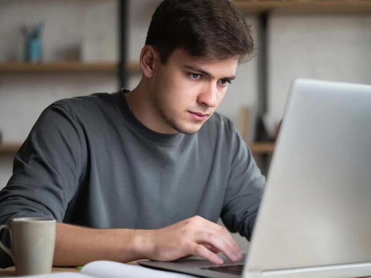 Смоляне теперь официально могут быть коучами и копирайтерами