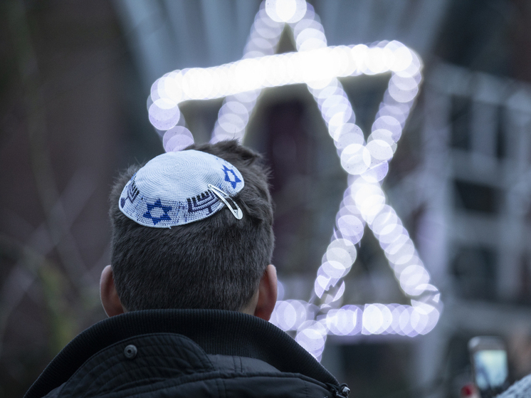 В Москве зажгут рекордное количество ханукальных свечей