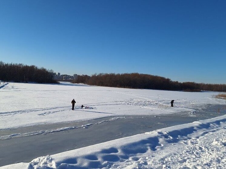 Омичам напомнили о штрафах за выход на лёд