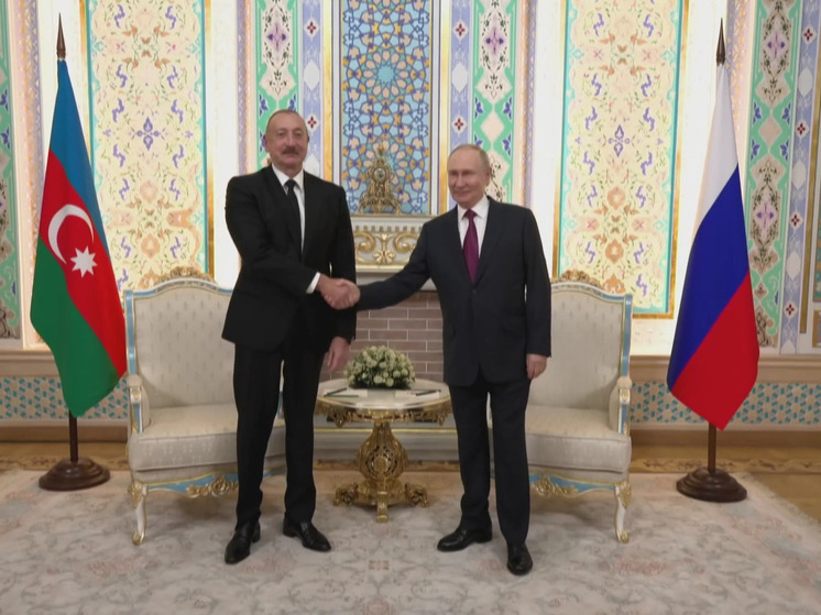 Президента Азербайджана ждут на саммите лидеров СНГ в Петербурге