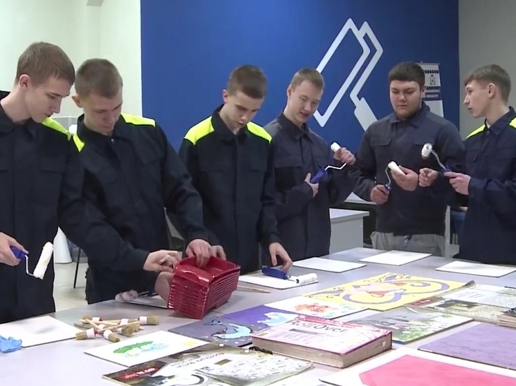Подростки из смоленского детдома проходят занятия по профориентации