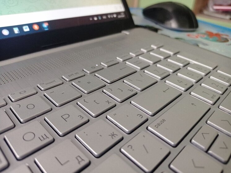 Саратовская школьница проиграла почти 300 тысяч в игре "Угадай блогера"