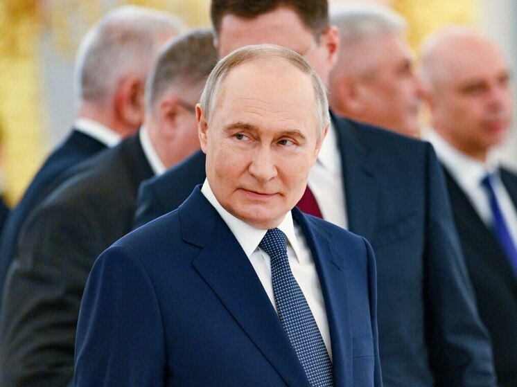 Владимир Путин вручит премию имени Толстого трём лидерам в Петербурге