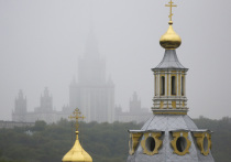 Пятое января в народном календаре — это Федулов день (или Федул Зимний). Он посвящен памяти святого Феодула и других критских мучеников, а также святому Нифонту Кипрскому, которого считали защитником от нечистой силы. Этот день — последняя возможность завершить все хозяйственные дела перед Сочельником и Рождеством.