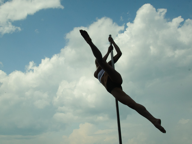 Спортсменка из Воронежа лишилась медали в Будапеште из-за цвета нижнего белья