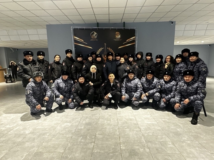 В Туве 4 тысячи человек приняли участие в  открытии крупного спортивно-культурного центра «Победа»