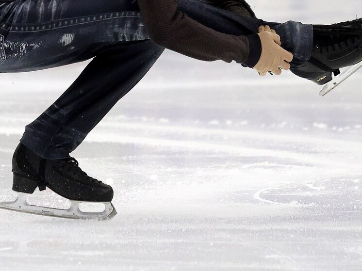 Фигурист Галлямов пожаловался на утренний звонок от журналистки