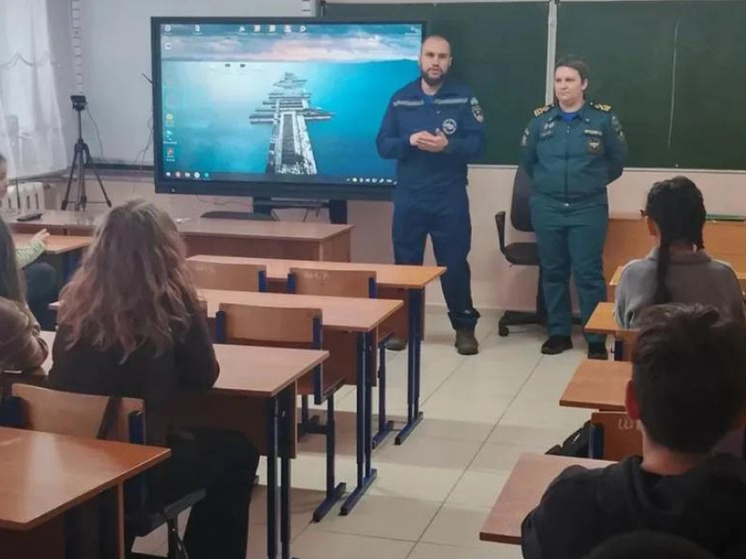 Спасатели напоминают жителям Якутии о мерах безопасности в период сильных морозов: спасатели проводят профилактические рейды