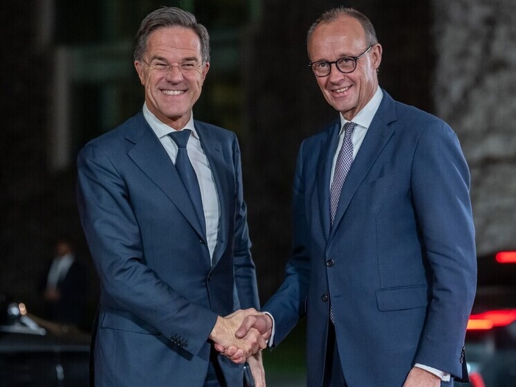 Newsweek: НАТО не знает, как противостоять современным вызовам