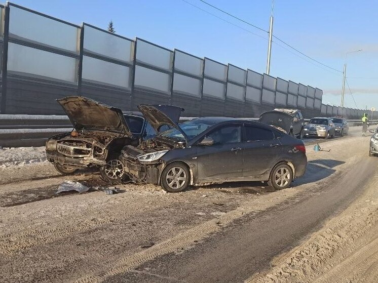 Пятилетний ребёнок пострадал в тройном ДТП на Демьяна Бедного в Омске