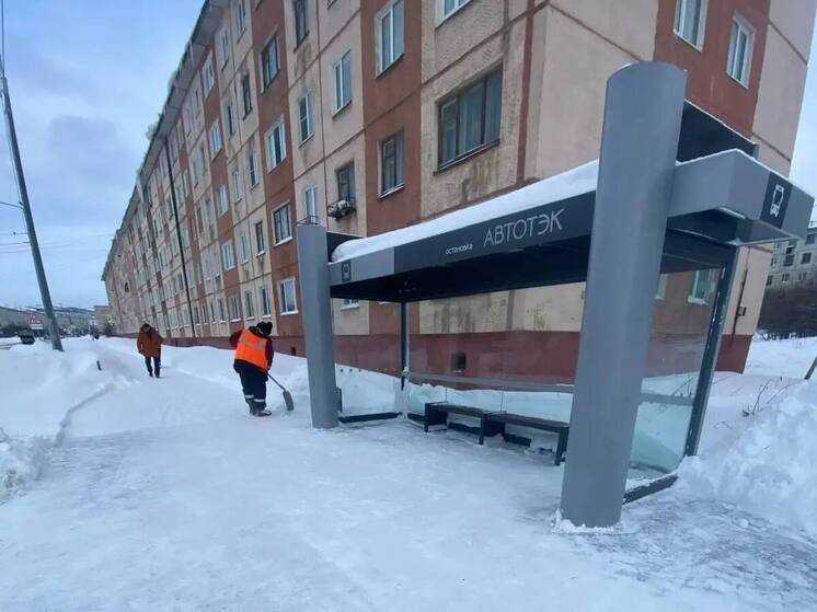 В Магадане продолжаются масштабные работы по уборке снежных заносов