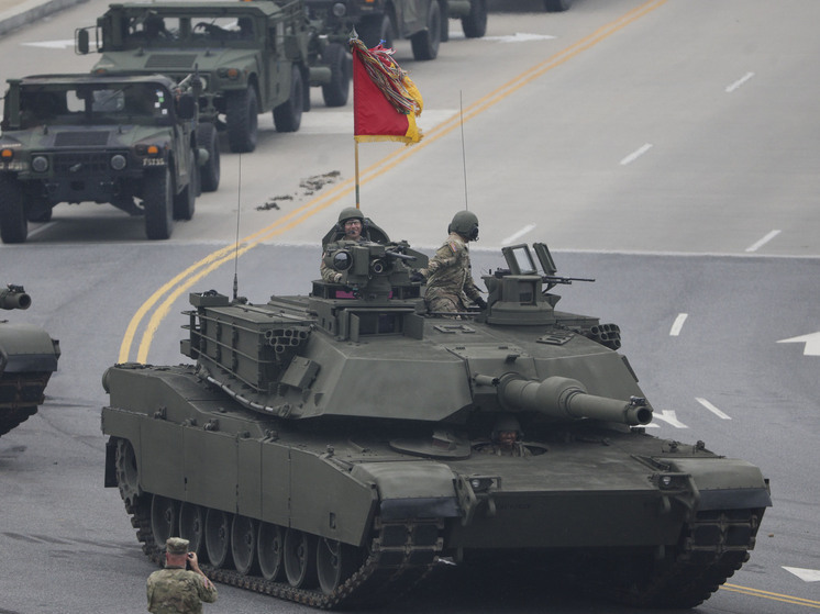 Партия австралийских танков M1A1 «Абрамс» прибыла в Польшу для отправки на Украину