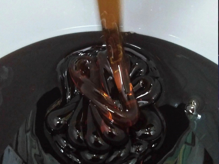 Глава Старорусского округа рассказала об уникальном полифлорном меде