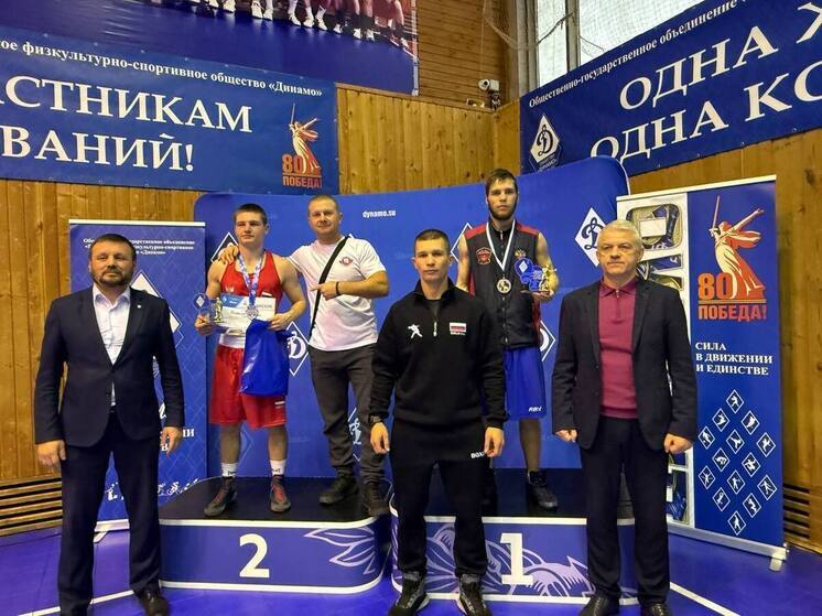 Бердянский боксер завоевал серебро на всероссийском турнире в Москве