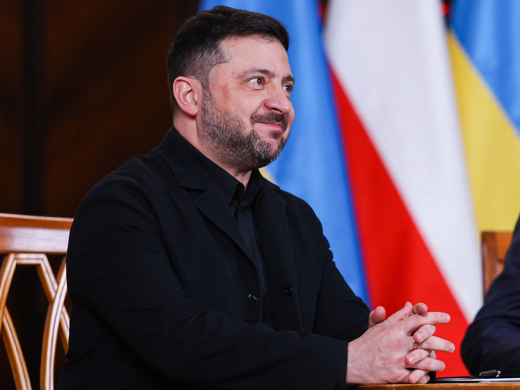 Глава Украины не может определиться, у кого будет возможность голосовать