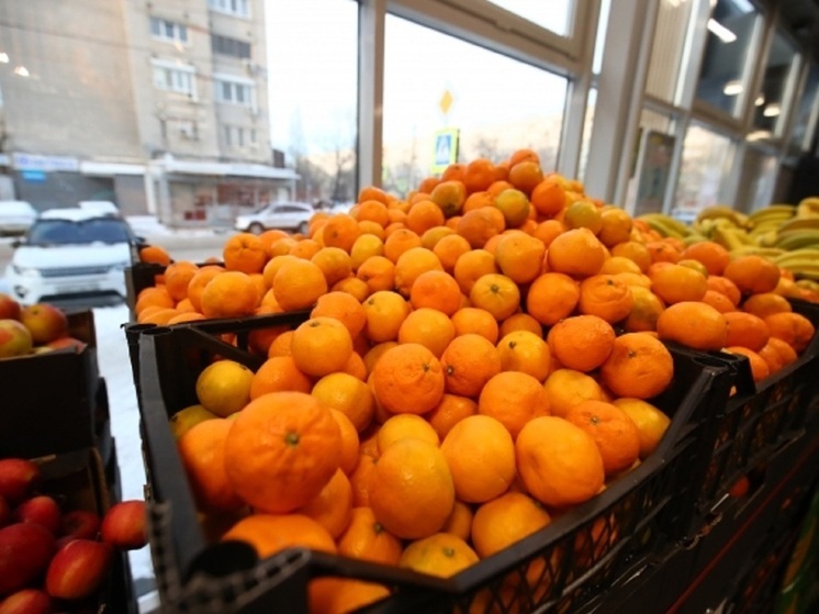 Как правильно выбрать мандарины к Новому году, рассказали волгоградцам