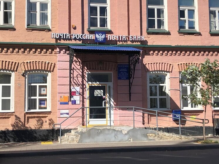 Жители Ельца жалуются на очереди в главном отделении Почты России