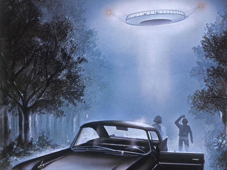 Эксперт по НЛО предположил, что пришельцы могут быть людьми из будущего