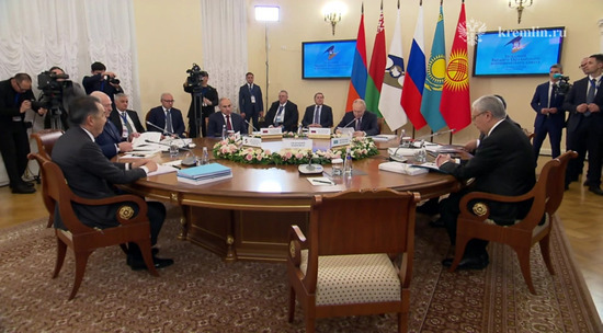 В Санкт-Петербурге началось заседание Высшего Евразийского экономического совета