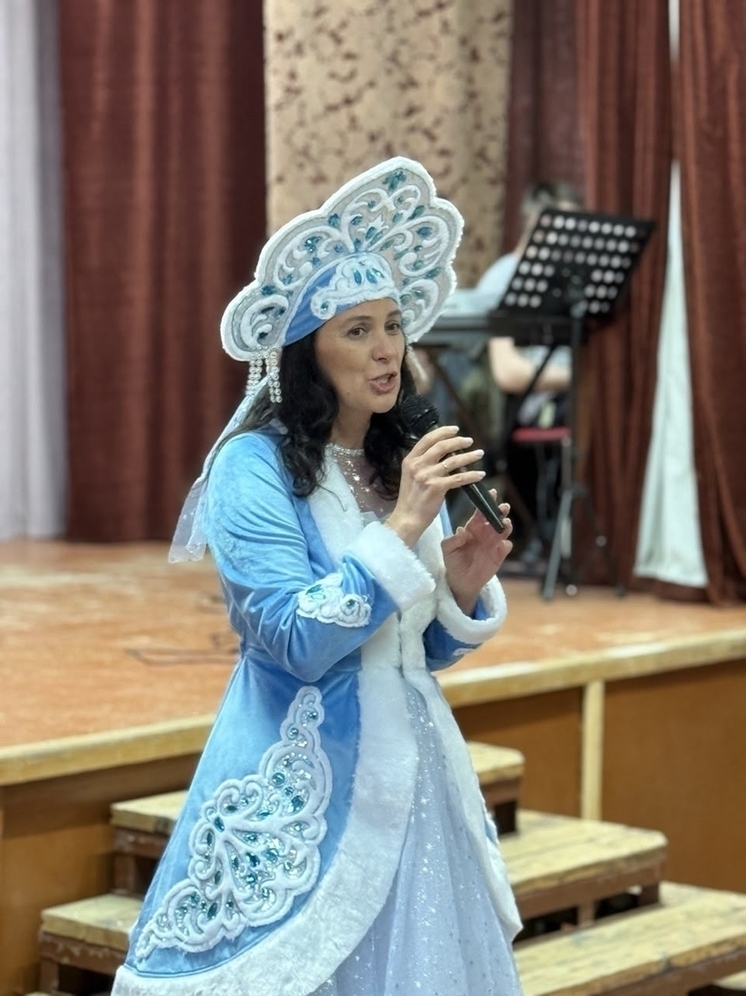 Татьяна Гриневич поздравила бойцов в военном госпитале Мулино