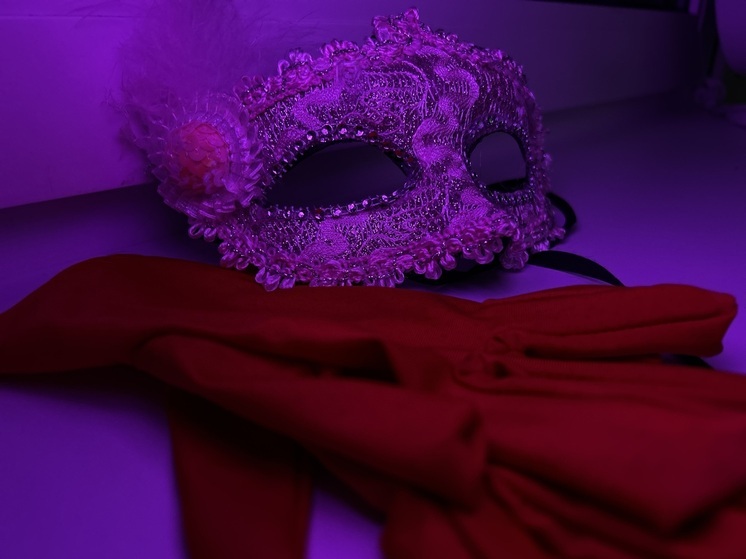 Северянам напомнили о правилах выбора детских новогодних костюмов