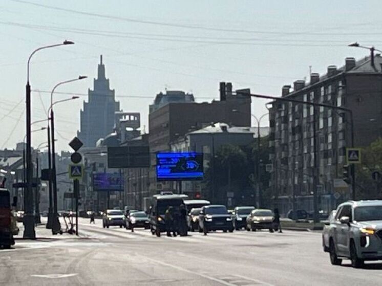 Оренбург испытает московский метод борьбы с гололедом на тротуарах