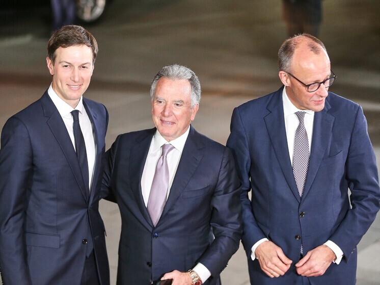 Уиткофф: Европа присоединилась к переговорам в Майами