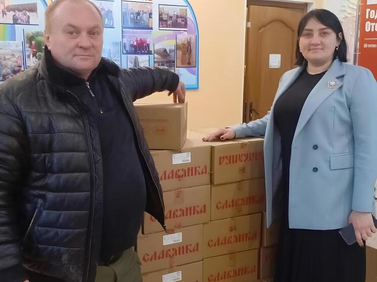 Курские дорожники преподнесли луганским детям новогодние сюрпризы