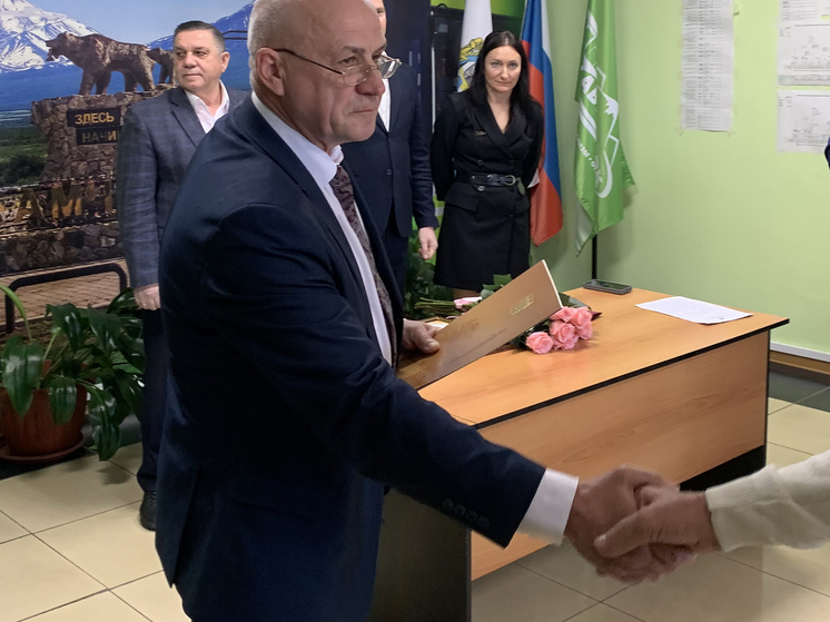 Камчатские власти чистят ряды чиновников вместо дорог