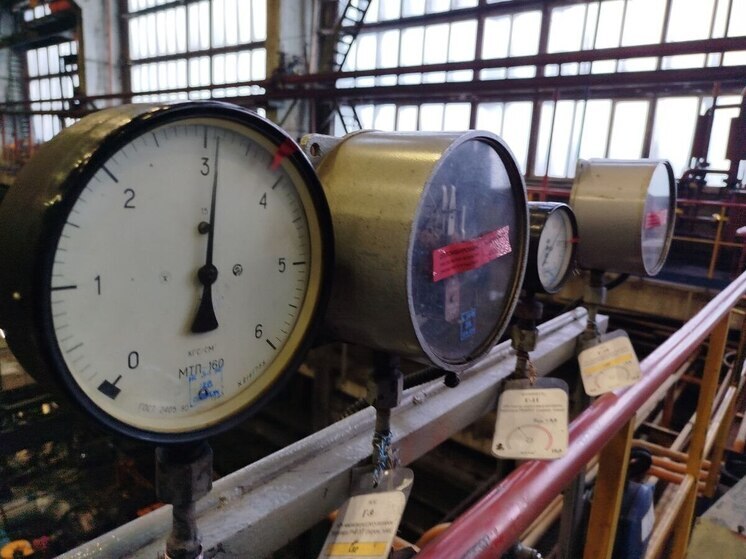 Мэр Барнаула поздравил энергетиков с профессиональным праздником