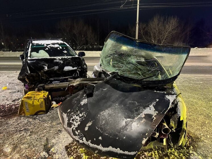 Водитель погиб в столкновении «Тойоты» и «Лексуса» в Омске