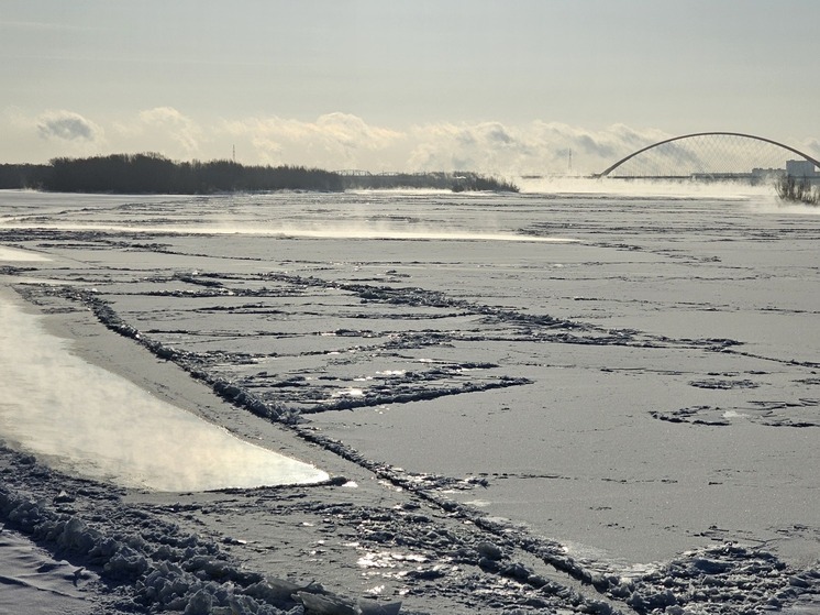В Новосибирской области действует запрет на выезд на лёд вне оборудованных переправ