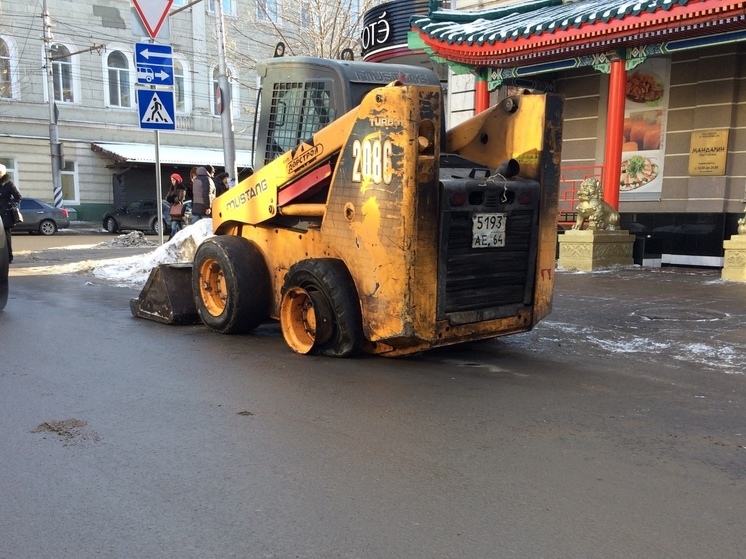 В Энгельсе загорелся бобкэт