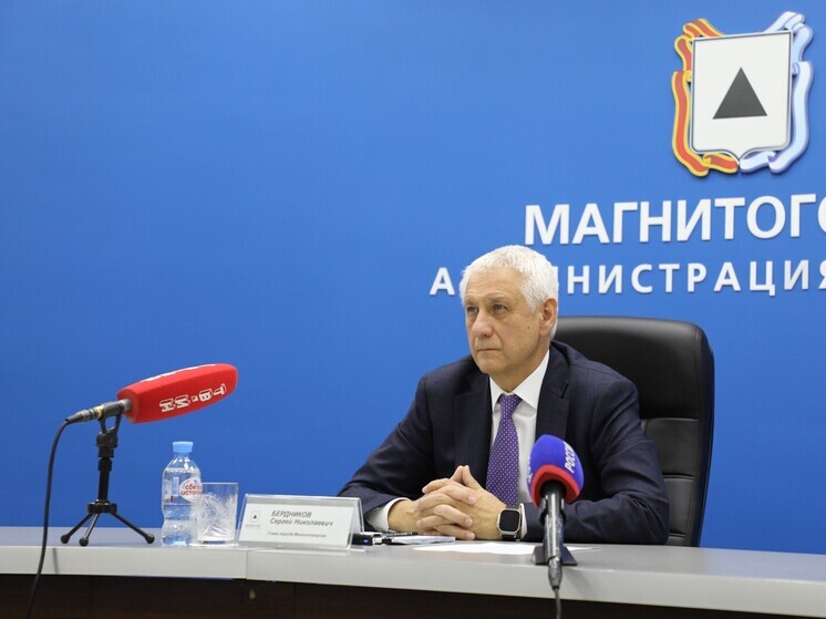 Глава Магнитогорска ответил на вопросы журналистов и горожан