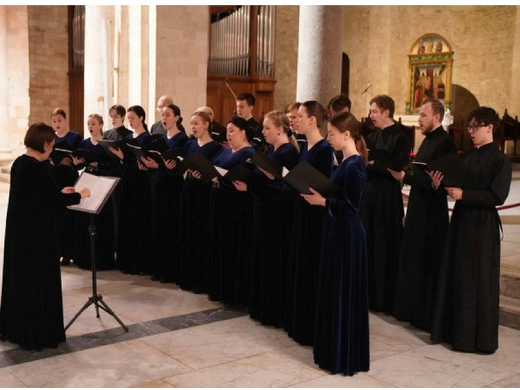 Молодежный хор Череповецкой епархии выступил с миссией в Италии