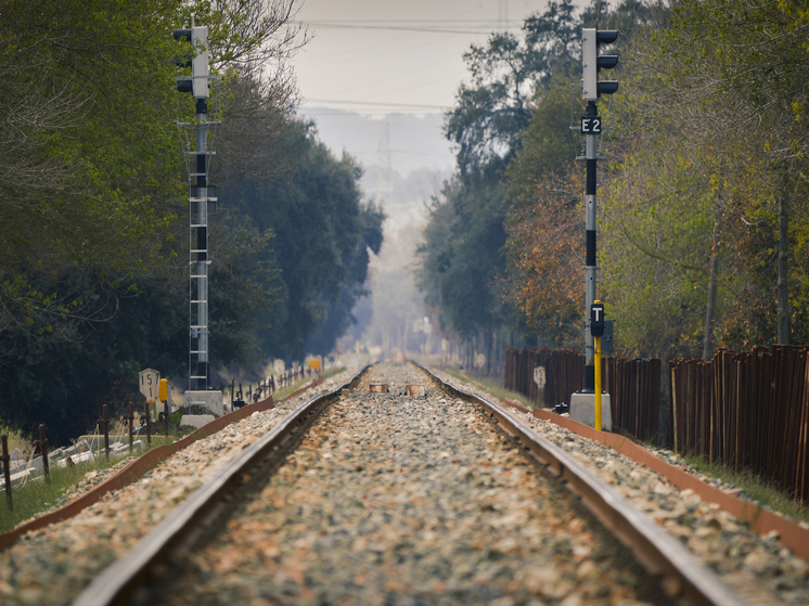 На железнодорожной станции в Подмосковье произошло возгорание электропоезда