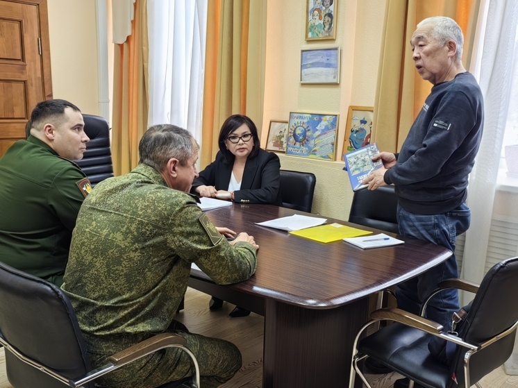 Омбудсмен и командующий 36-й армией обсудили в Бурятии поддержку участников СВО и их семей