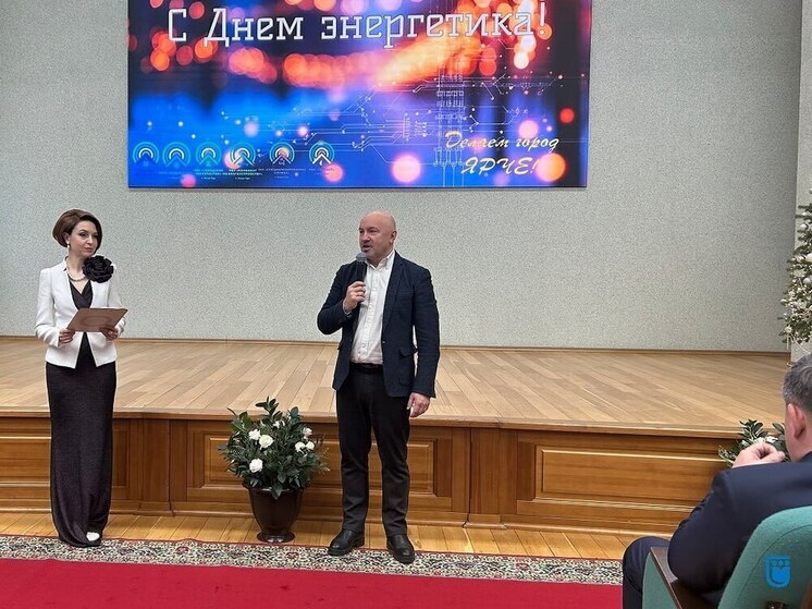 Депутаты поздравили улан-удэнских энергетиков с профессиональным праздником