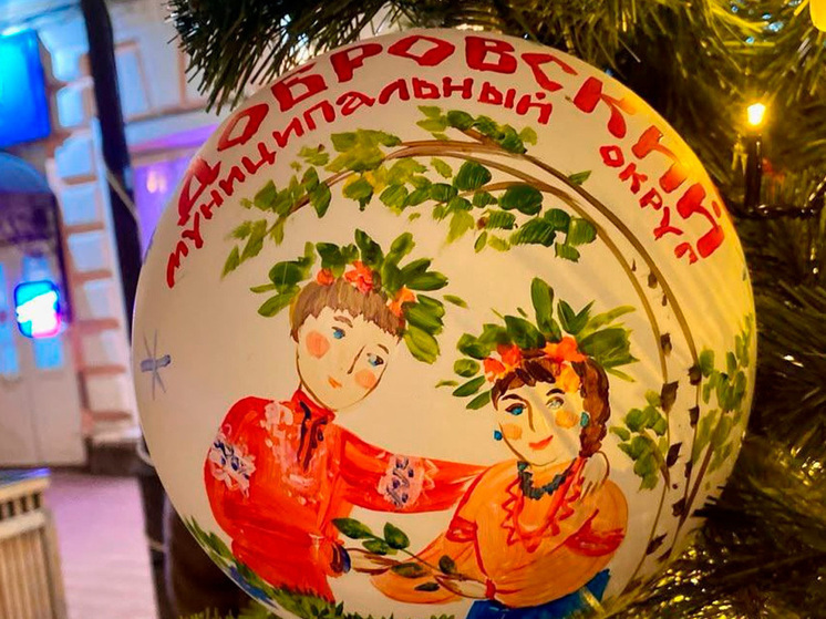 Ёлка с ароматом варенья: Добровский район удивил гостей фестиваля в Липецкой области