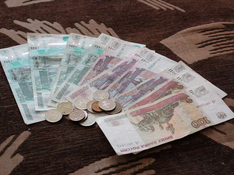 За выходные мошенники пополнили кошельки на 9 млн рублей за счет липчан