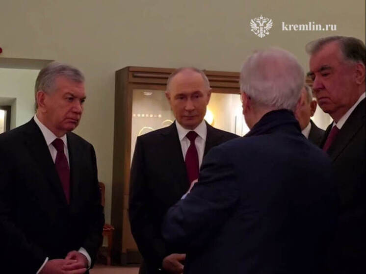 В Петербурге стартовал неформальный саммит СНГ с Владимиром Путиным