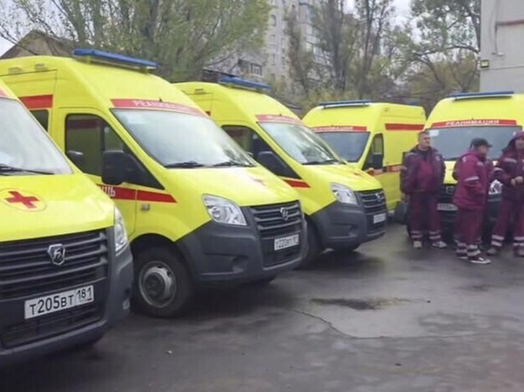 Луганский центр экстренной помощи пополнился десятью реанимобилями и тремя бронеавтомобилями «скорой»