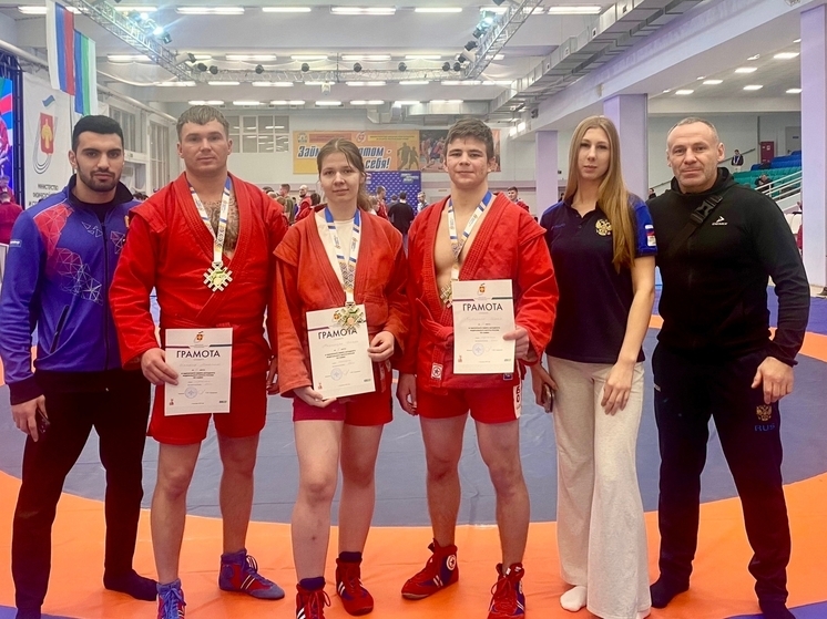 Спортсмены Школы самбо Ильи Шегельмана из Петрозаводска выиграли награды Чемпионата и Первенства Северо-Западного Федерального округа России
