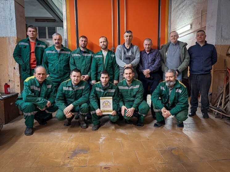 В «Псковских тепловых сетях» началась подготовка к новогодним праздникам