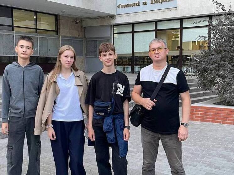 Четыре педагога школ искусств Ямала получили губернаторскую премию