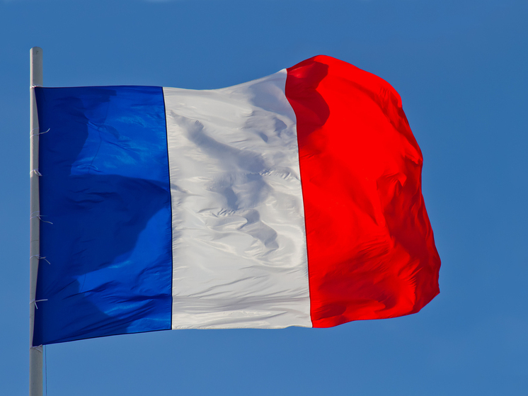 Франция рассказала о планах строительства нового авианосца