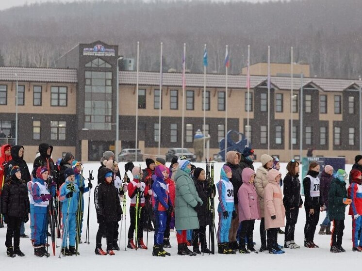 Бесплатное катание на коньках и лыжные гонки ждут сахалинцев на каникулах
