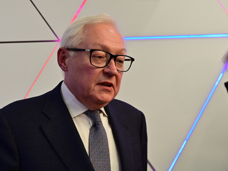 Рябков: Россия готова юридически зафиксировать отказ атаковать страны ЕС